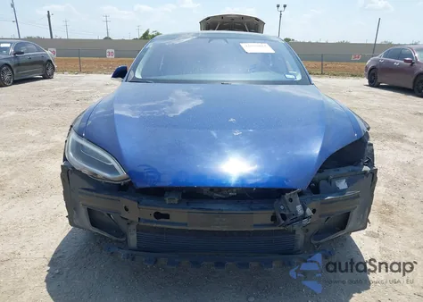 2017 Tesla Model S 60/75 из США, поврежденный, VIN 5YJSA1E10HF215517